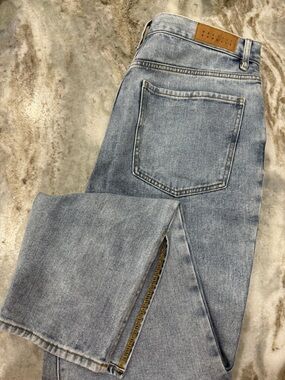 PacSun Light Blue Flare Jeans with Back Pocket